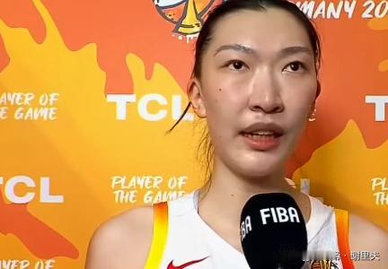 女篮加时惊险取胜，赛后三条动态，宫鲁鸣夸奖捷克，韩旭重新诠释女篮精神，舆论为张子