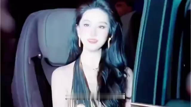 都在传刘亦菲一下子掉了四个代言,是不是商业价值下滑了?
刘亦菲和天梭腕表的11年，这也是她职业生涯里