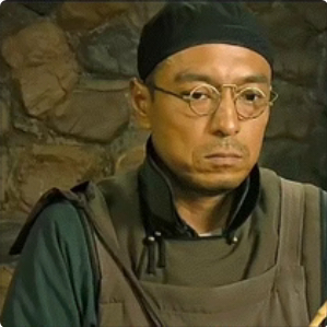 中国男足等了整整22年不怎么了解足球的队伍，这个赢了的队伍，和我们熟知的那个男足