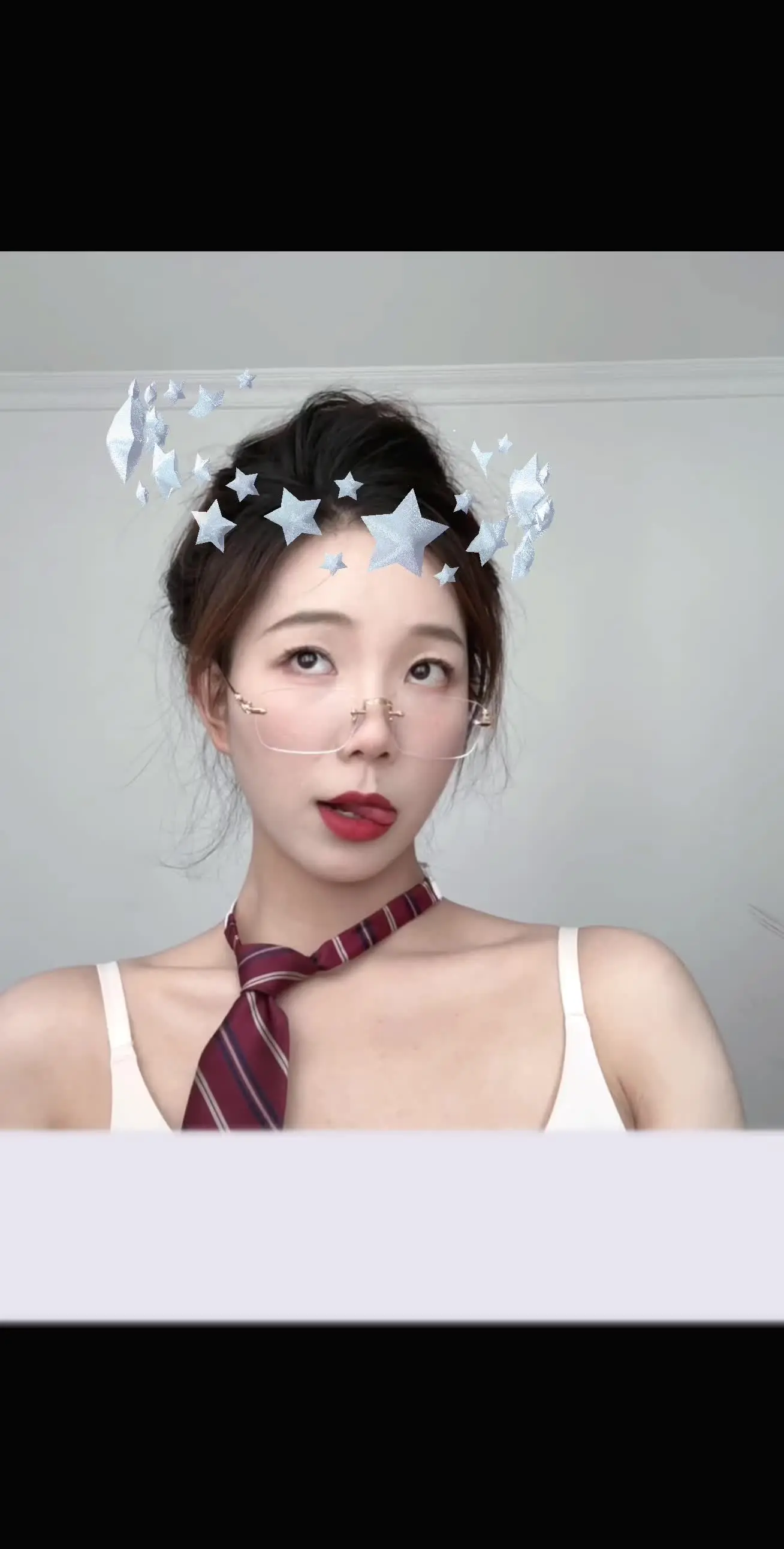 分享妆容 吊带 在家拍照 高级感 拍照