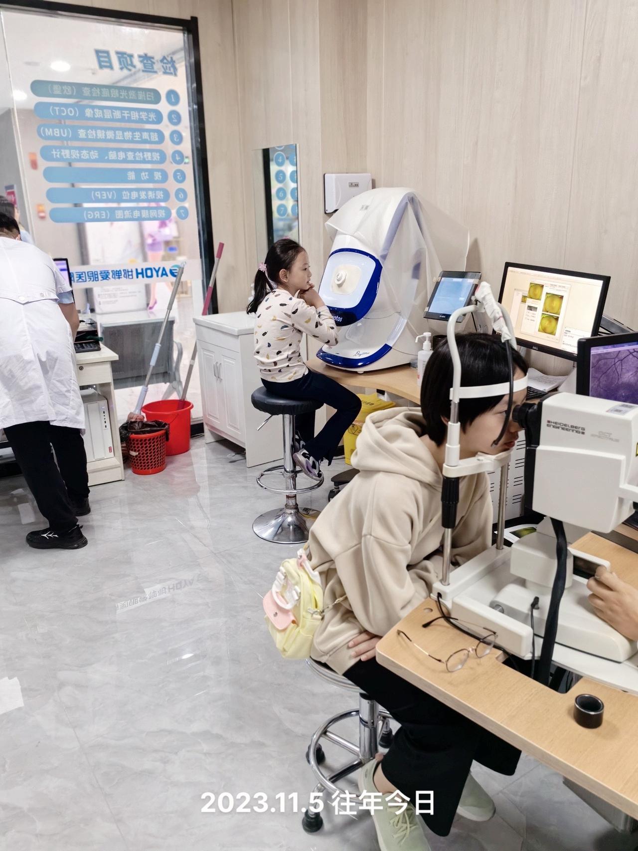 鸡娃又得鸡眼，鸡眼路上都走过哪些弯？在鸡眼这条路上，不少家长都走过一些让人懊恼的