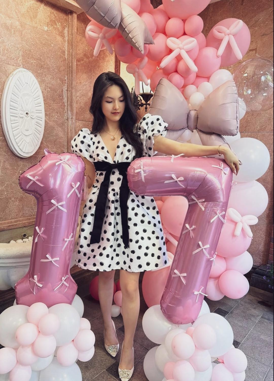 才17岁的花季少女，为啥老穿的这么成熟。