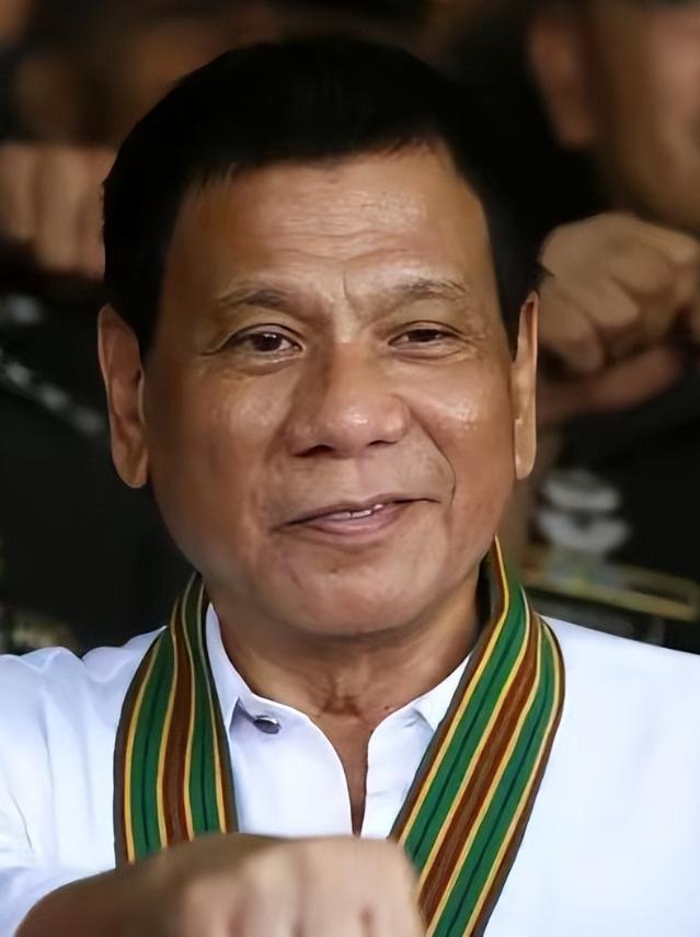 果不其然。
菲律宾方面宣布了，将与美国、澳大利亚、新西兰在黄岩岛以东海域进行一次