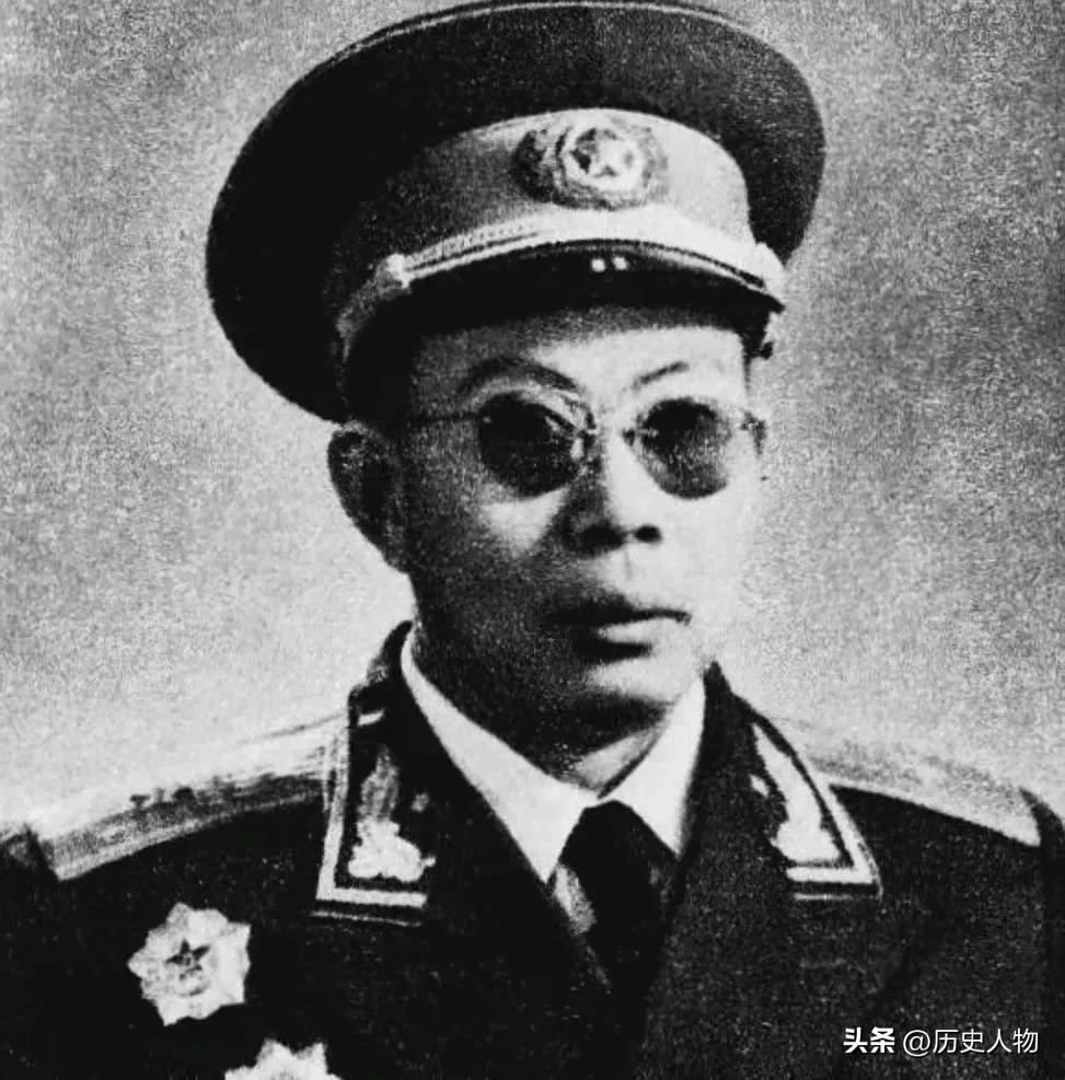 开国少将王力生，原名王叙坤，江西吉安人，独目且一臂致残。1929年入团，1930