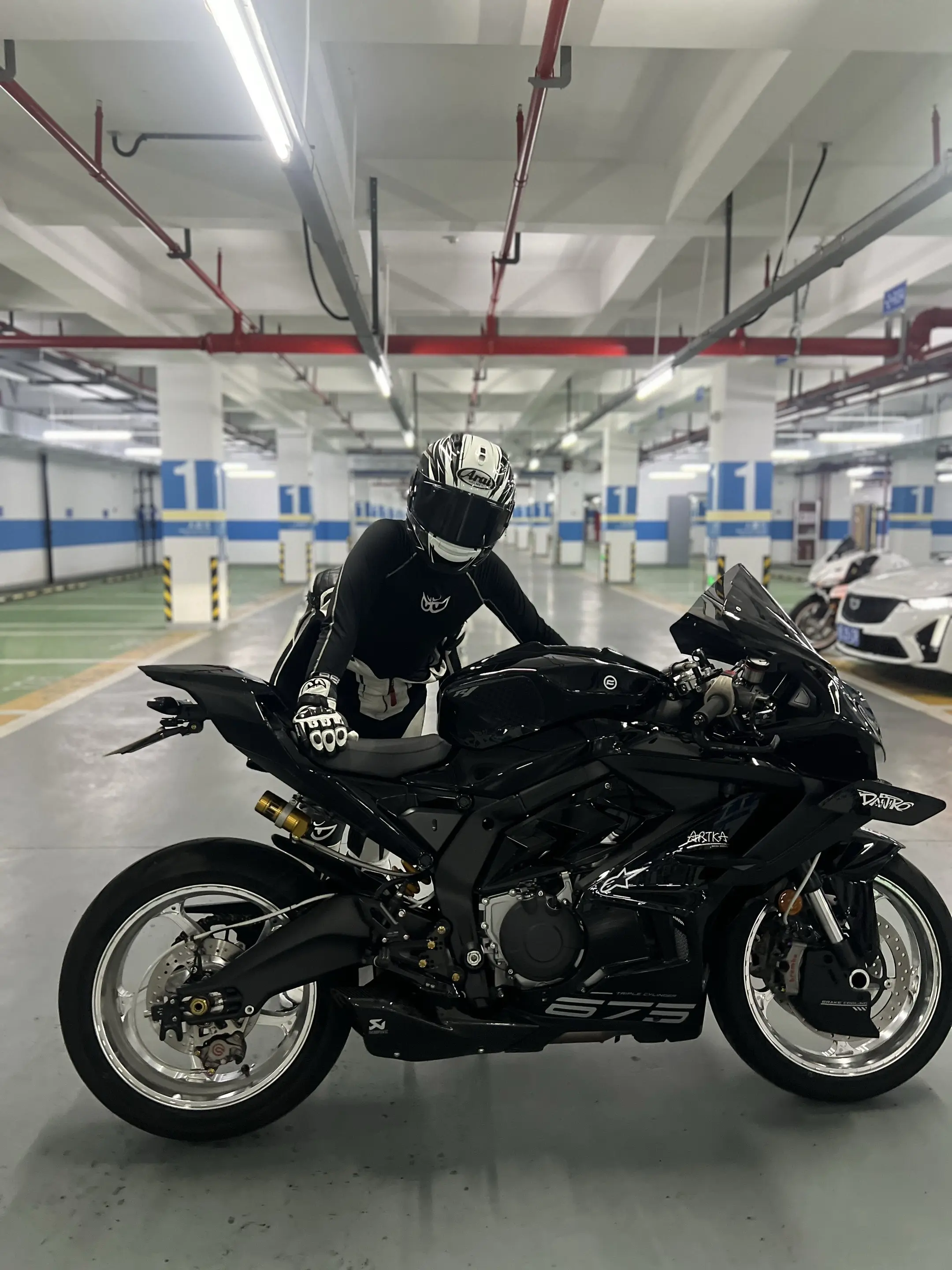 看我不爽很正常，看我爽了那还了得