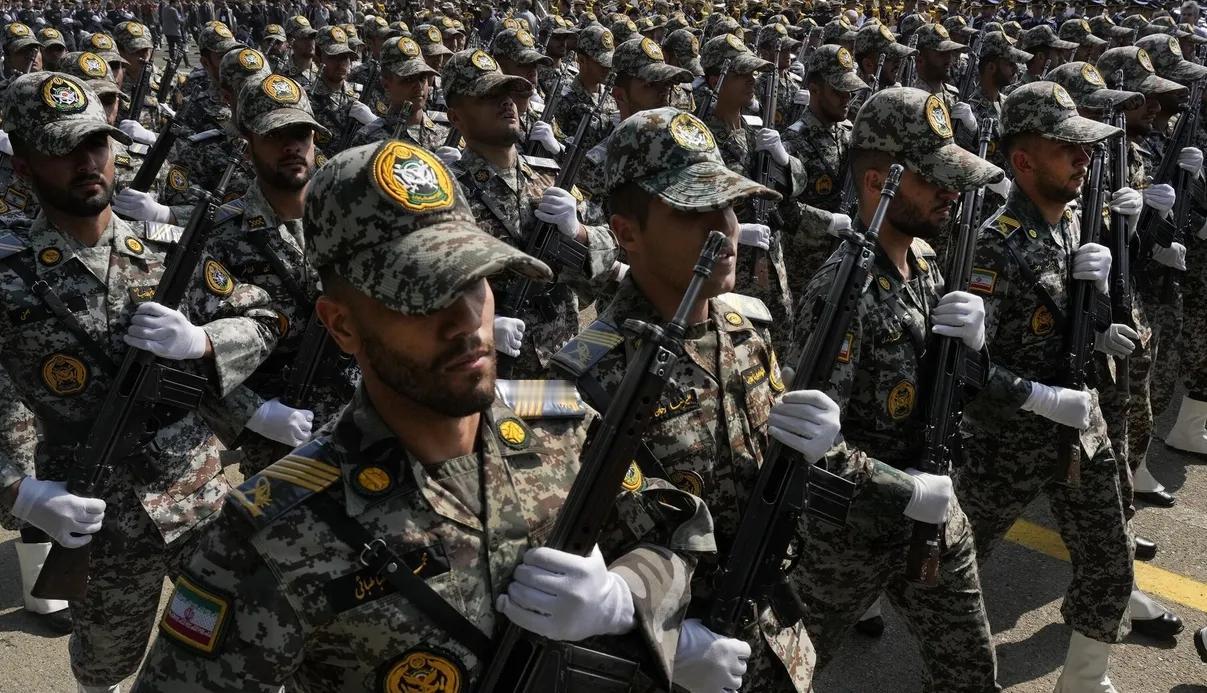 重磅消息！超2410万民众“为伊朗捐躯”实名注册

4月14日，德黑兰传来重磅消