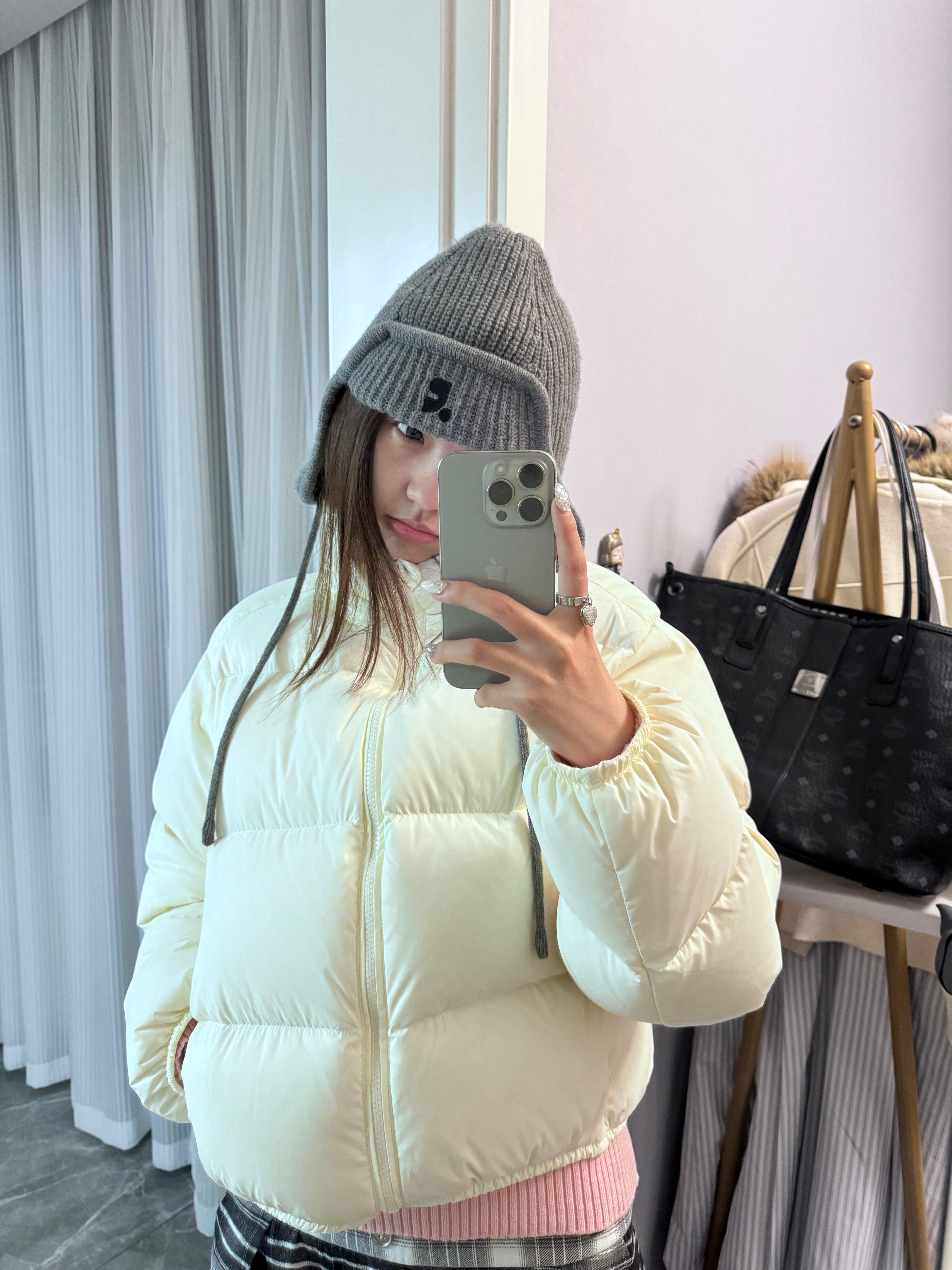 回家开心呀 和孙老师每天都在吃然后我又走了拜拜 