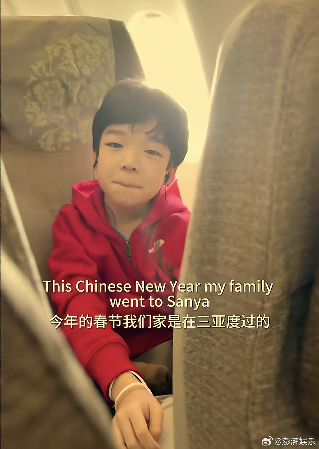 王栎鑫8岁儿子全英文寒假汇报 8岁番薯全英文分享寒假趣事，三亚度假、钓鱼喂兔说得