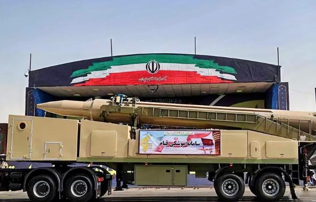 恢复打击！美国利用中东基地袭击伊朗格什姆岛海水淡化厂后，伊朗迅速展开反击，逐步恢