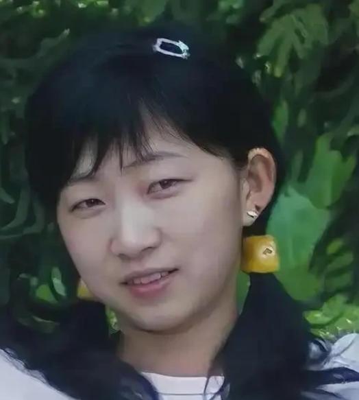 1968年，一位年轻漂亮的18岁台湾女孩远嫁47岁非洲总统，成为王妃，婚后备受宠