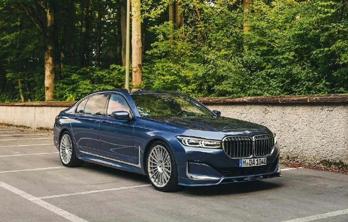 这才是低调大佬的终极座驾！作为宝马御用改装品牌ALPINA的得意之作，它基于宝马