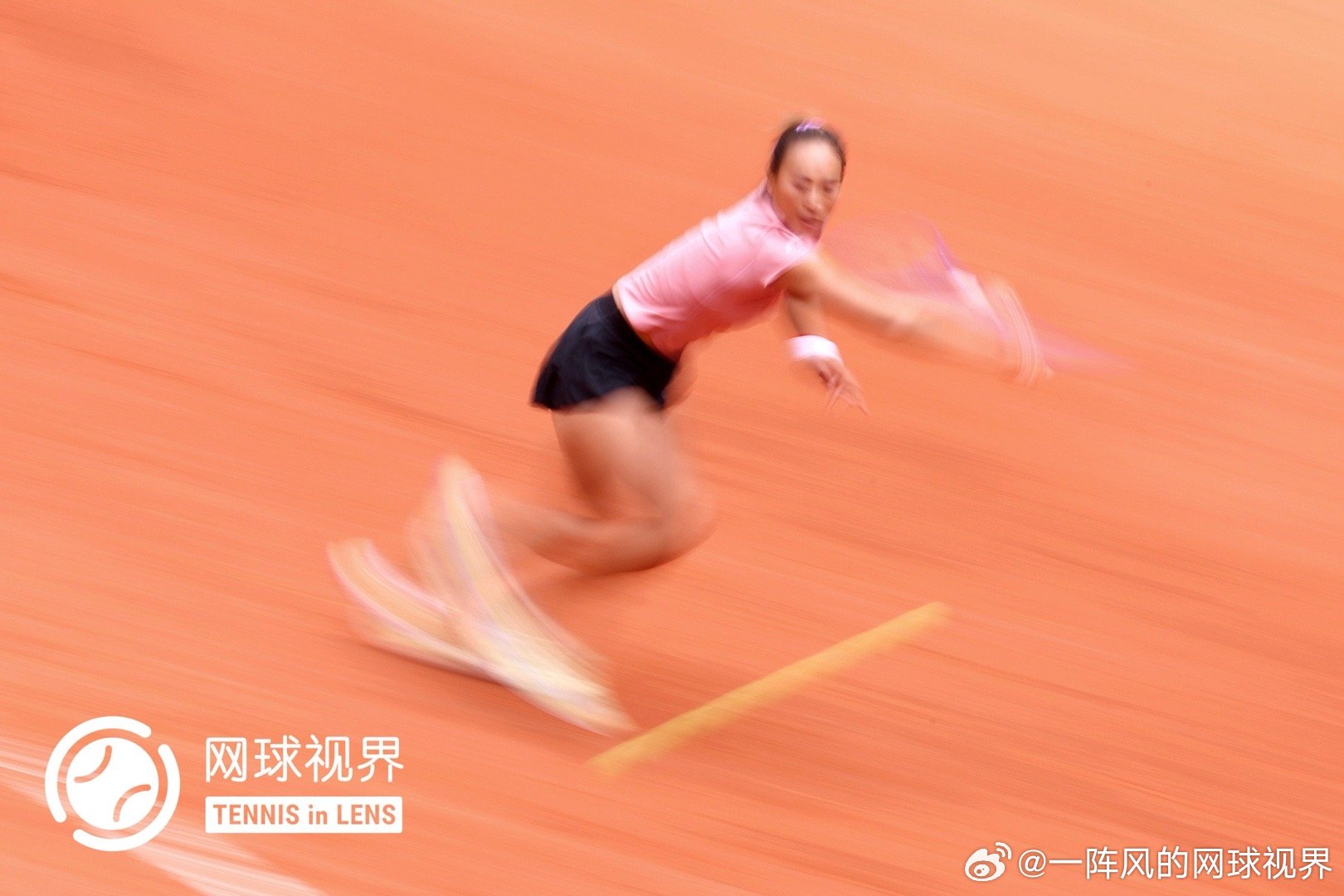 郑钦文备战法网完全就是红土上一匹奔腾的小马驹🏇郑钦文郑钦文高芙法网合练法网20