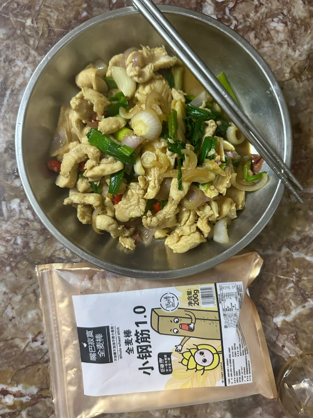 忍一忍就是为了吃一顿好的！自助干到吐