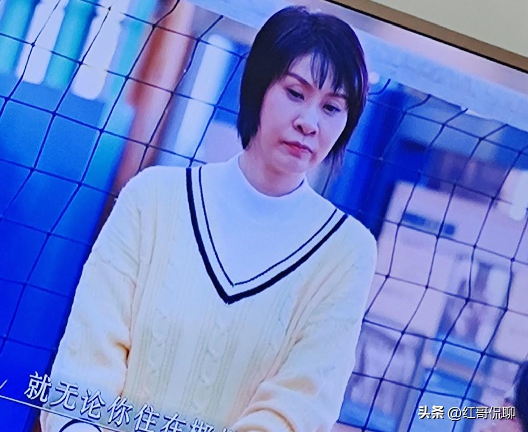 今天电视看见赵蕊蕊，原来她已经转型作家了：
🏐 赵蕊蕊｜前女排国手·奥运冠军·