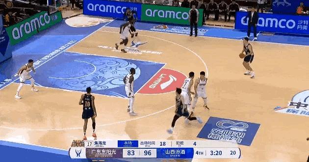 今晚结束的一场cba俱乐部杯 ，广东男篮以93比106输给山西男篮。奎因27分8