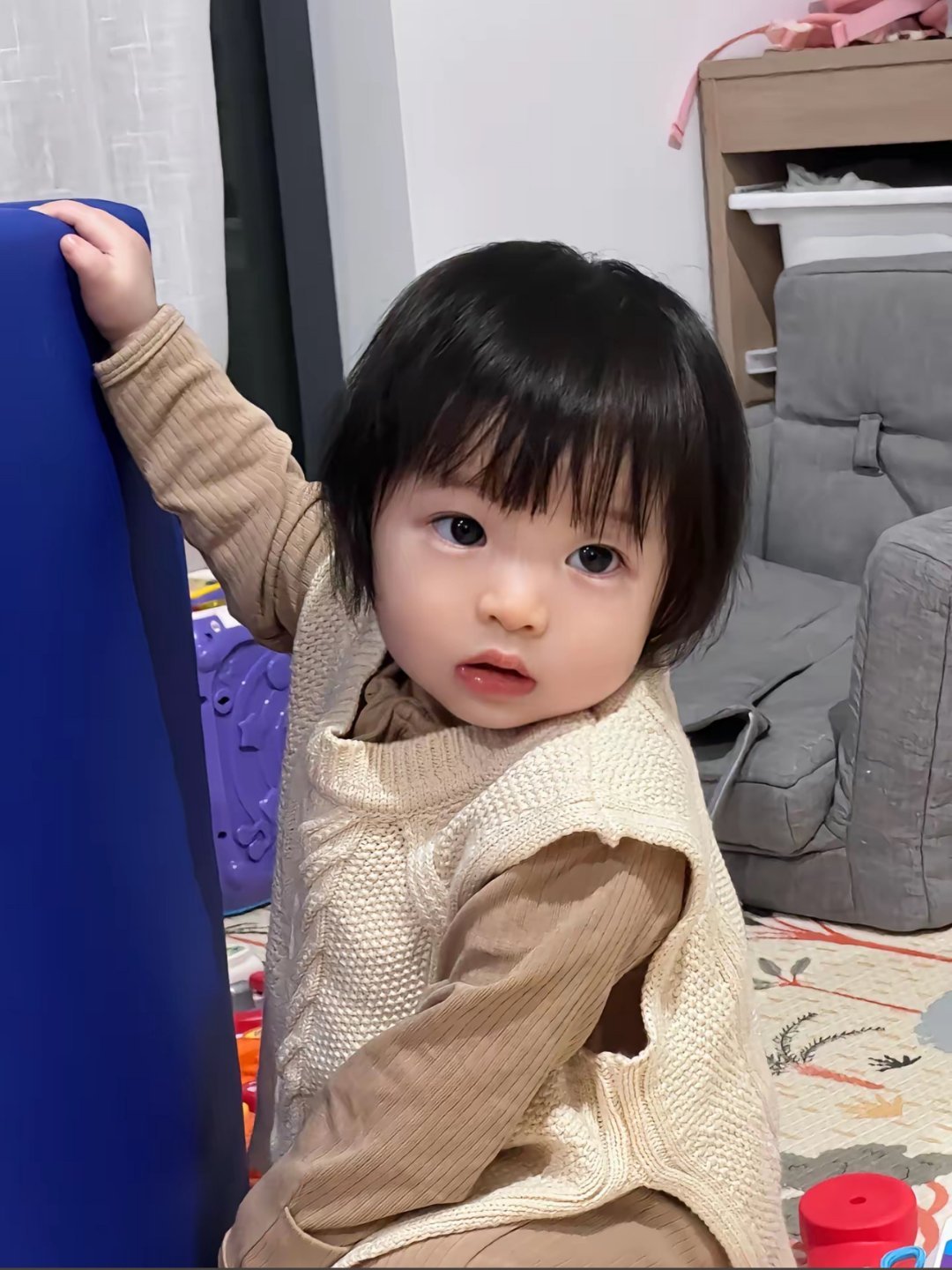 ⭐郑伊芙琳eve ⭐郑伊芙琳eve希望我们都可以做到像黄永玉先生写的那样：“明确