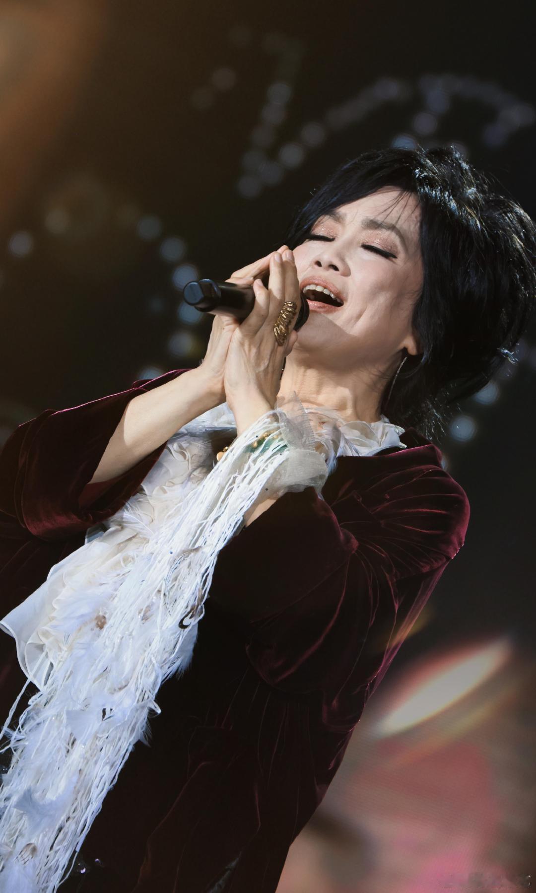 歌手直播齐豫神女吟唱歌手2026直播原生嗓音太绝，轻盈细腻的唱腔，完美诠释何为神