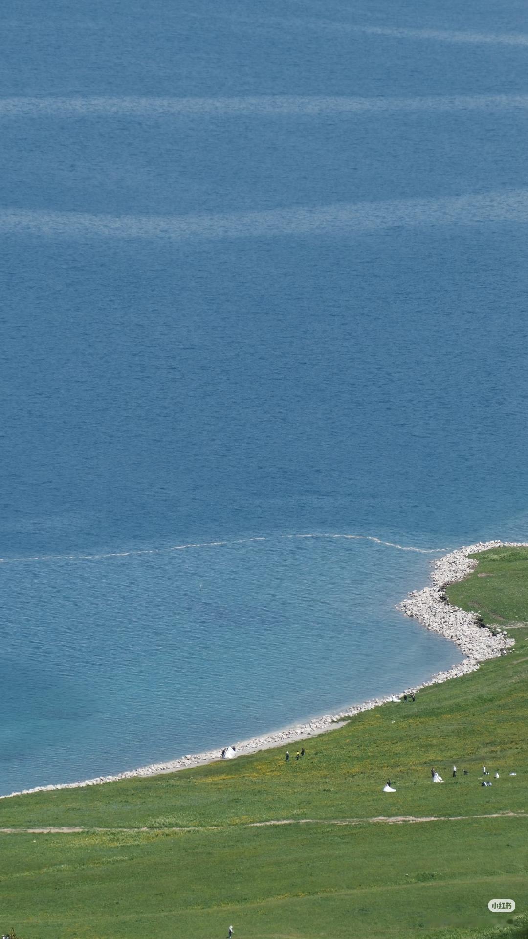 答应我‼️这辈子一定不要放弃去新疆🐮🐑……
总要留一个5月给新疆吧
亲眼看看