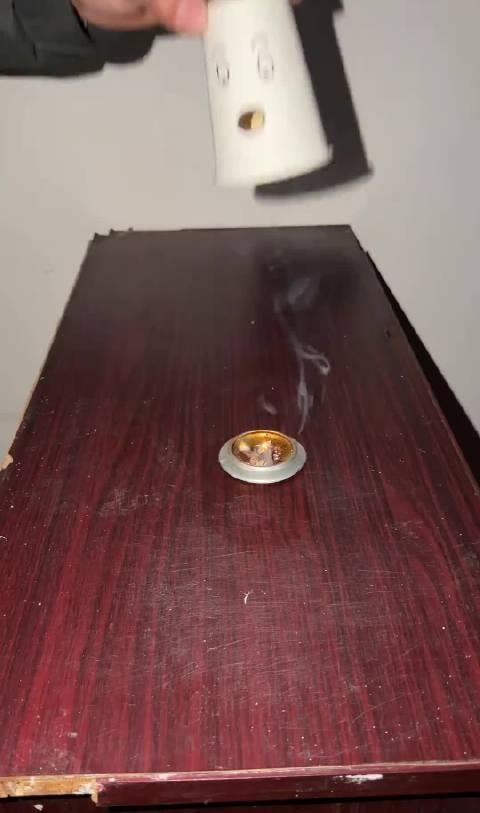 杯子：也是过上了烟雾缭绕的生活了 ​​​