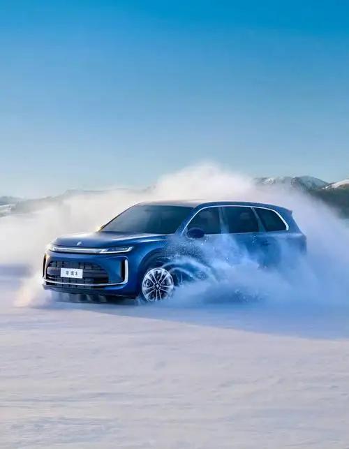 不管你信不信，2026年将出现五大现象

1、退休金不会再出现有人拿一万多，有人