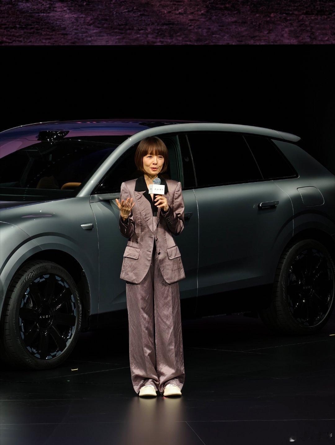 AUDI: 请看，什么是轻量化的极致 