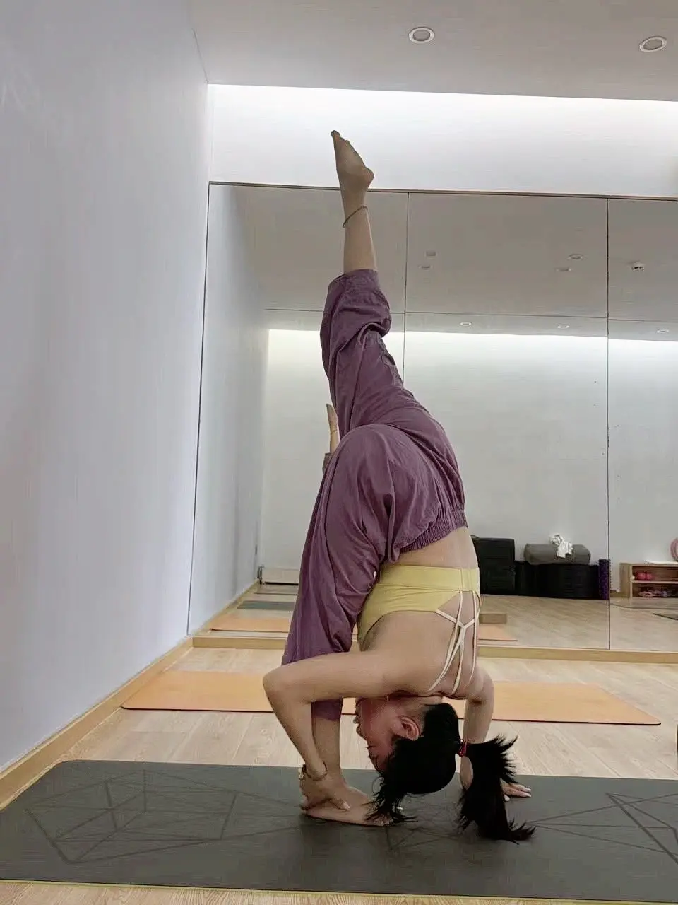 看似波澜不惊的日复一日 一定会在某一天看到坚持的意义 你所看到的惊艳 ...