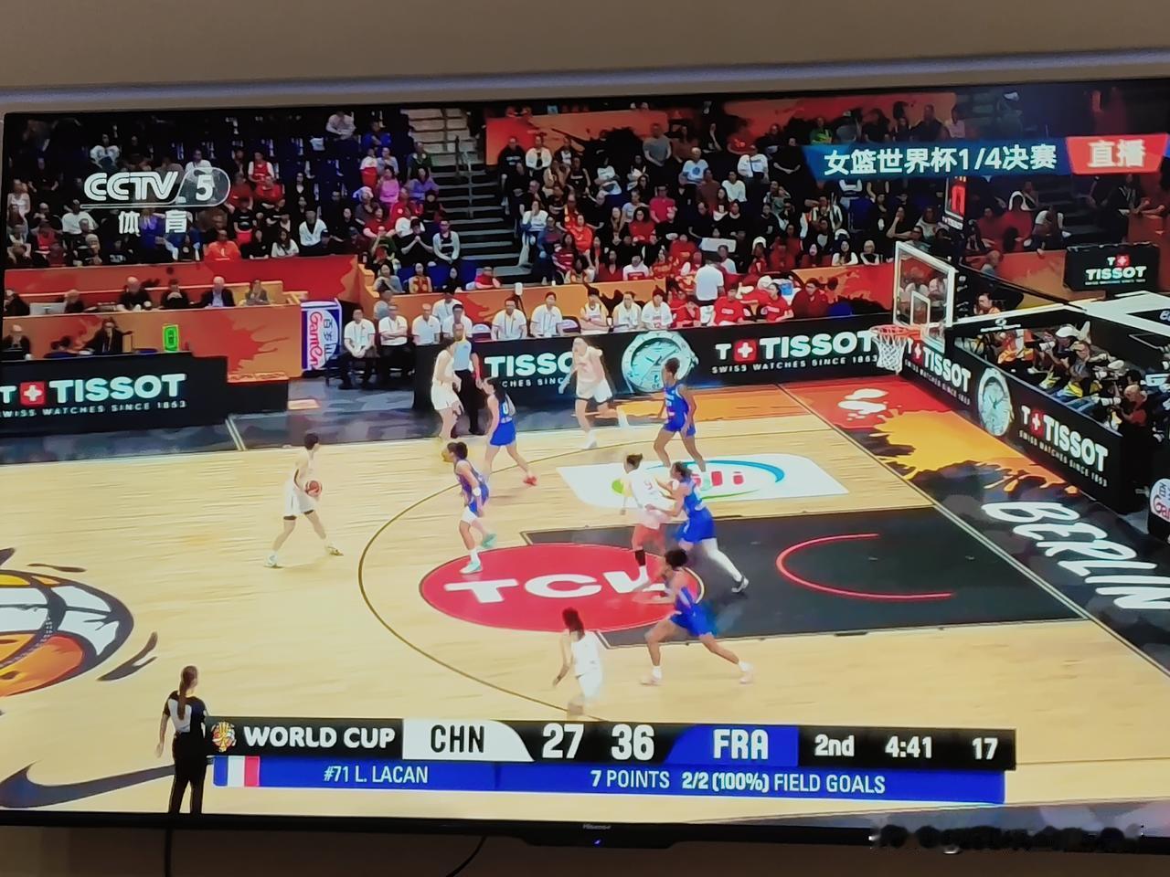 三连胜后，中国女篮没有再创奇迹，实力决定最终结果，输给法国止步八强。
小组赛赢捷