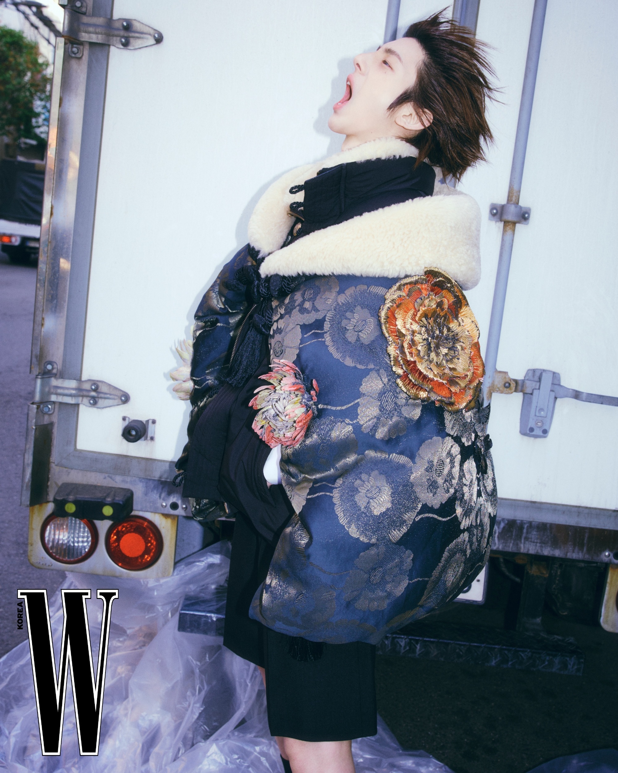 金主训 x Dior｜W KOREA June 2026.6月刊封面大片 摄影: