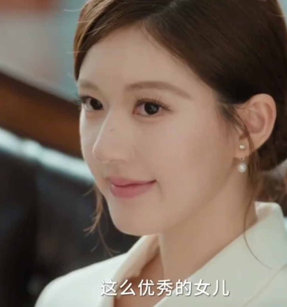 赵露思新剧里骗婚了想看赵露思许妍骗婚掉马  赵露思新剧里骗婚了！！赵露思[超话]