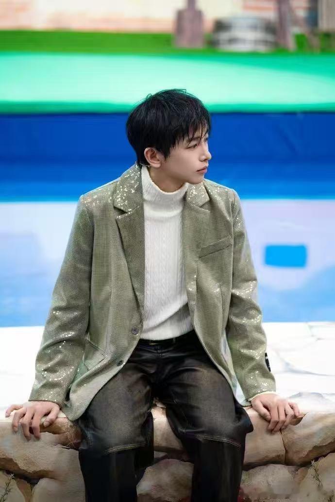 彭昱畅 好了不许答了王牌对王牌 综艺活宝非彭彭莫属！猜词脱口喊沙溢“绿头苍蝇”，