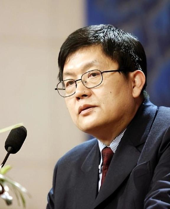 国家刚下发赴日安全预警，明确提示大环境有安全隐患，让老百姓们长个心眼。谁能想到，