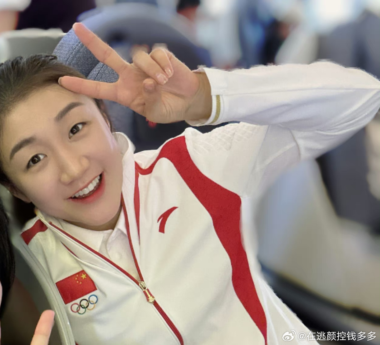 #陈梦已开办乒乓球学校#看得出来陈梦是真的爱乒乓球，开办学校用自己奥运冠军的名声