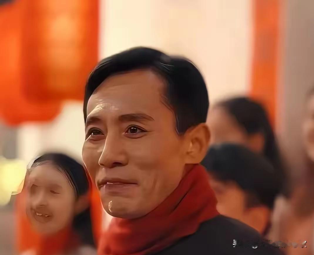 47岁刘烨的“苍老”，藏着我们回不去的二十多年
 
刷到刘烨在春晚上饰演陈望道先