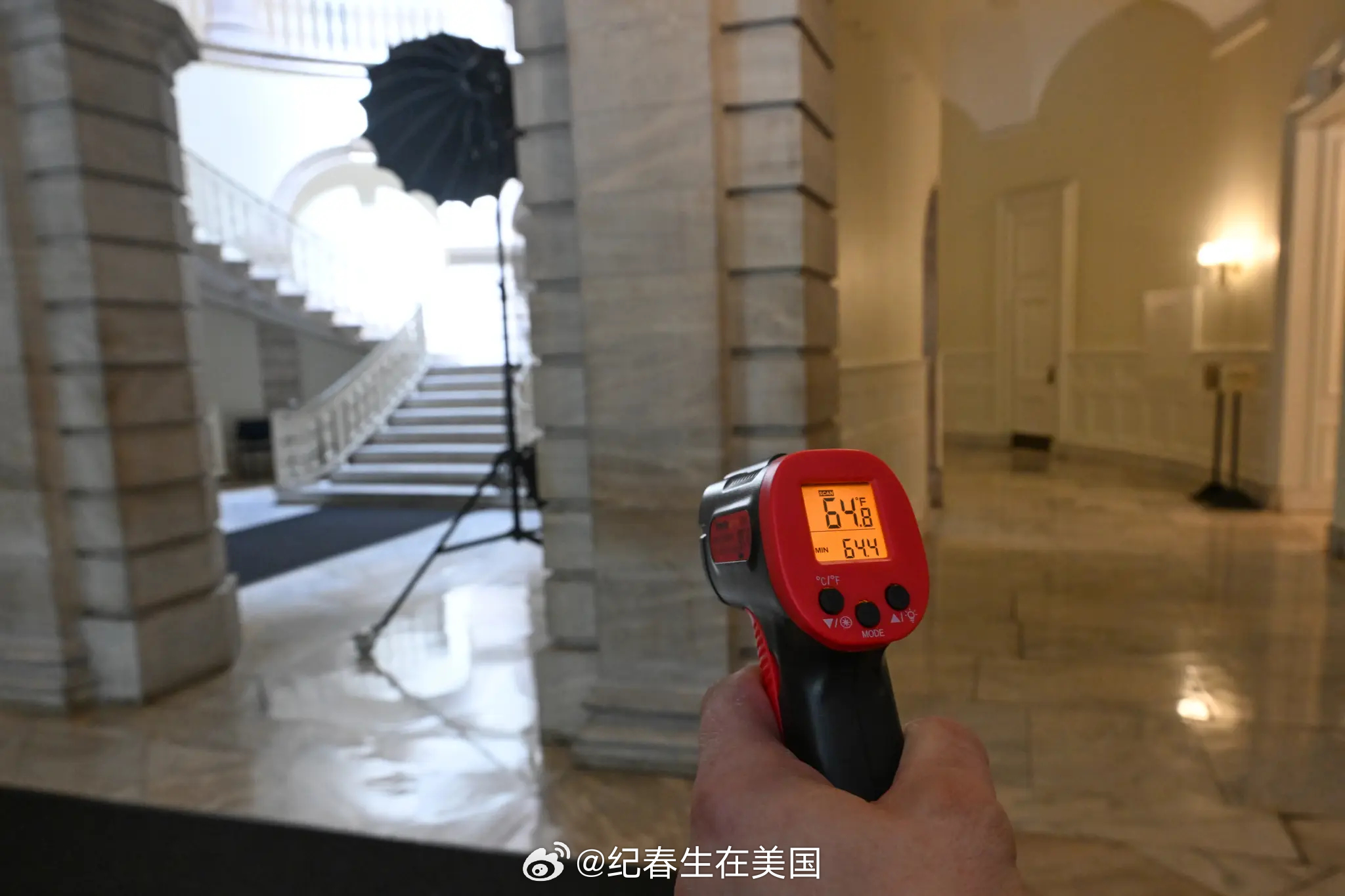 纽约市长Mamdani敦促大家将空调温度调到78华氏度：网页链接喜欢挑事的<纽约