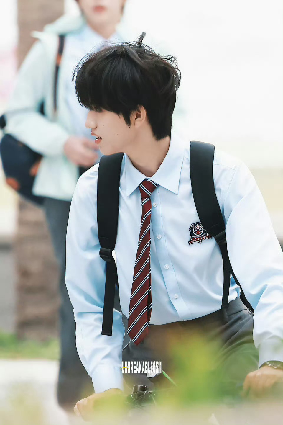 想坐张桂源自行车后座张桂源骑单车路透谁不想坐顾晨阳学长的自行车后座啊🥹校园剧男