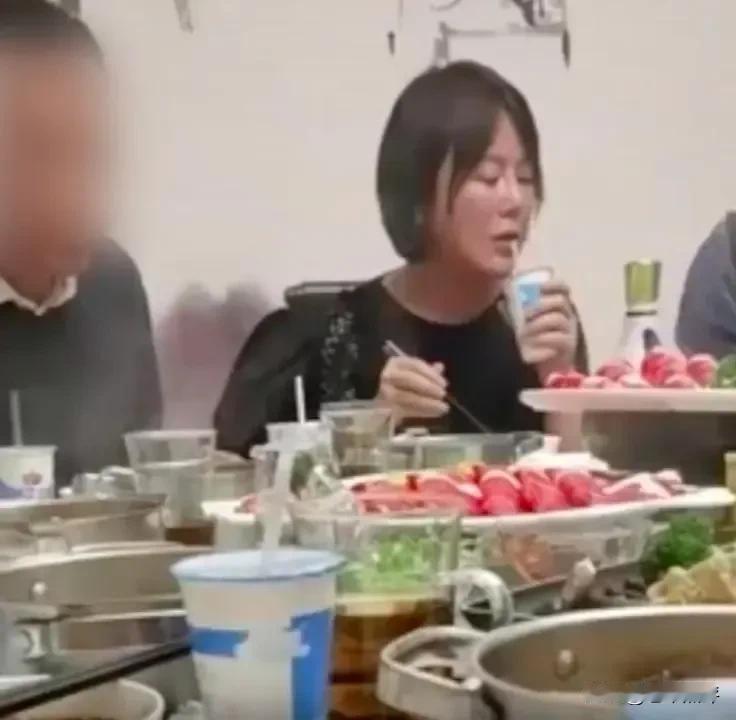 【太原一乡党委书记索贿40万元细节：欠钱不还，违规给商人项目后把欠款当好处费】！