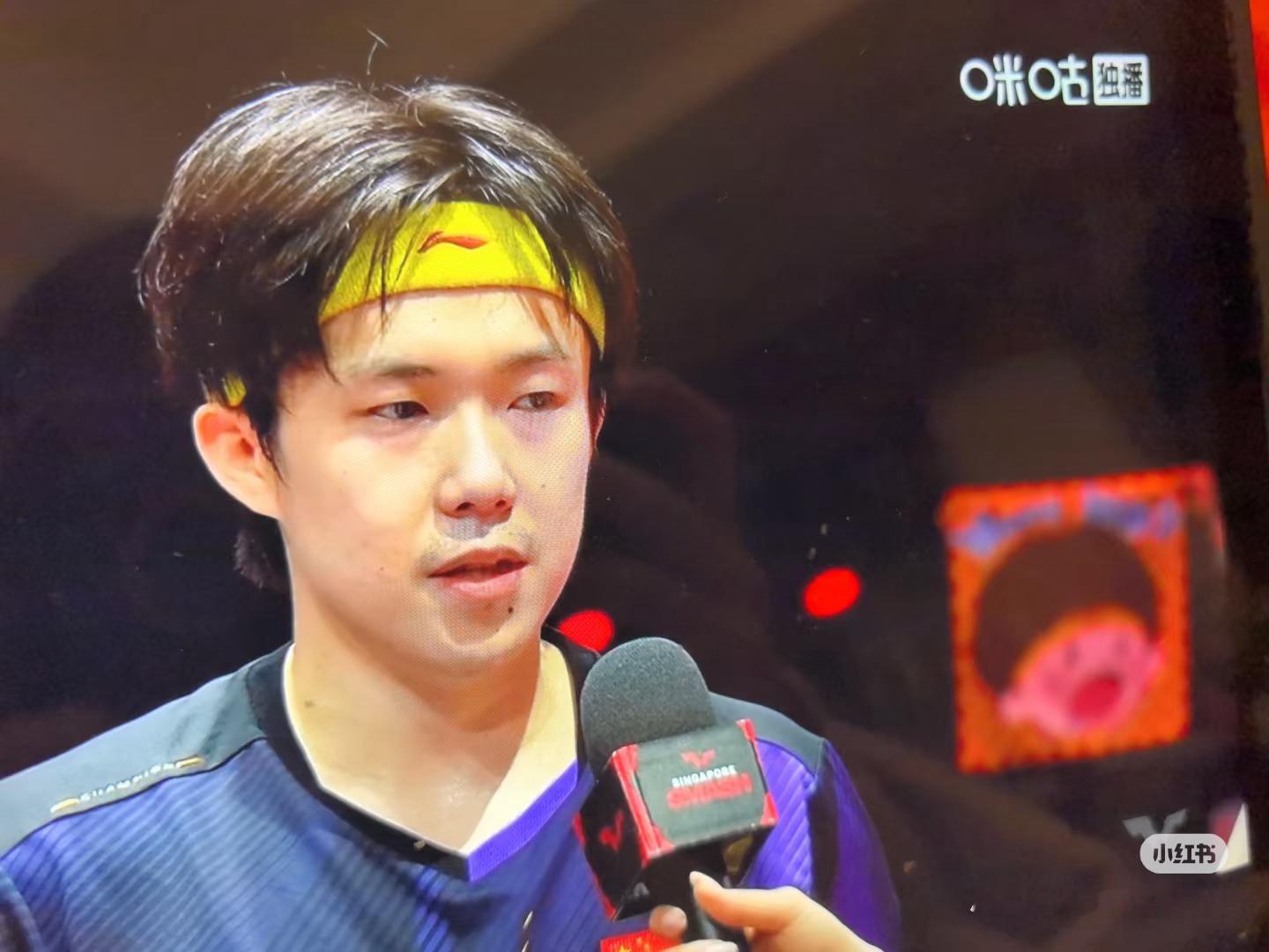 哈喽爸爸 发带也对上了哈哈 