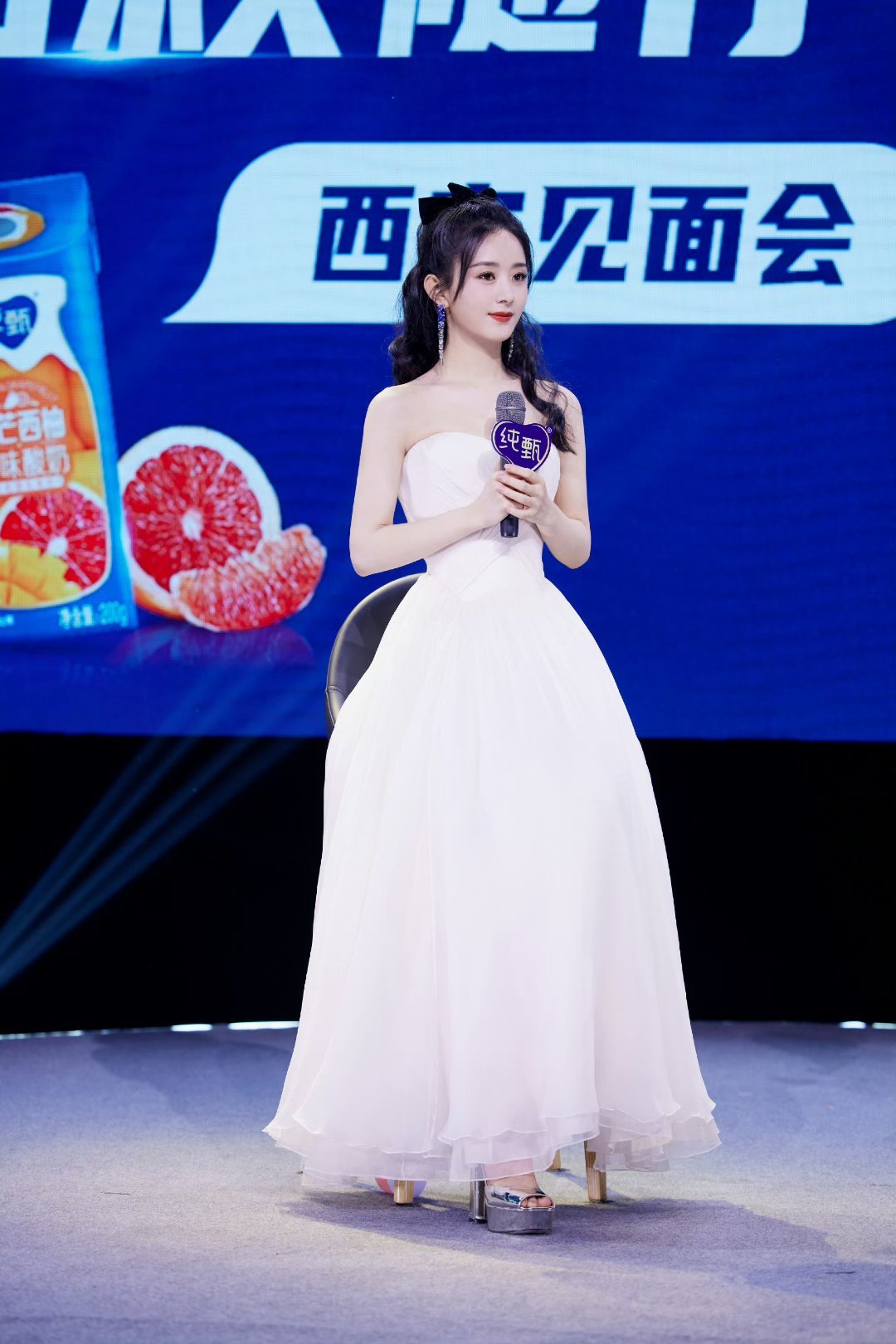 赵丽颖赵丽颖李秋萍 zly赵丽颖小城大事 “最灿烂的烟火会留在记忆里就像我的记忆