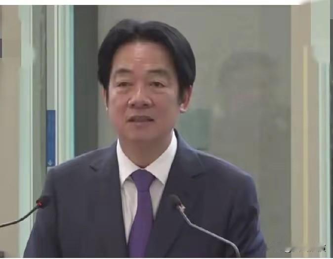 台湾地区小赖子“要求”美国继续对台军售

五月十八日凌晨，海外媒体传出消息。赖清