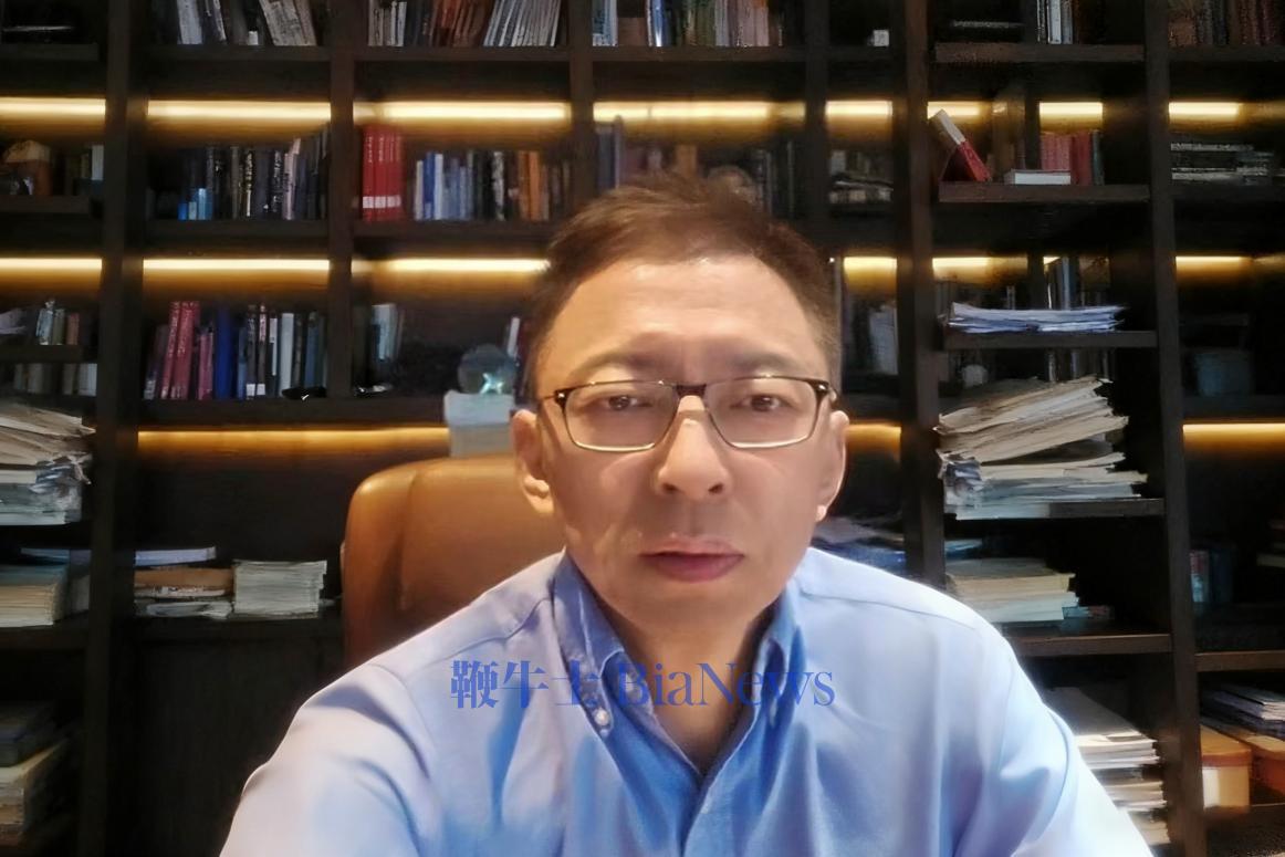 用超声波能清除恶性肿瘤？美国女星澄清不生育谣言？《张朝阳的英语课》解一周天下事