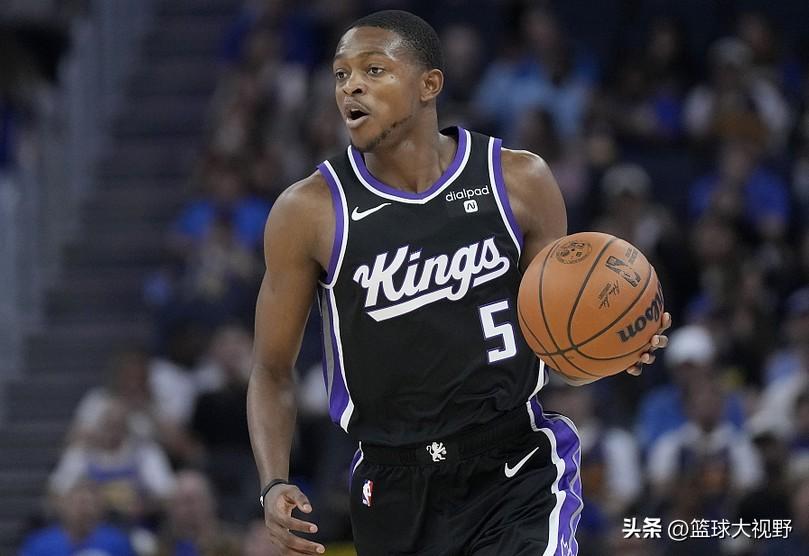 勇士49-56国王！ 今日NBA季前赛，勇士主场迎战国王，勇士首发库里+克莱+威