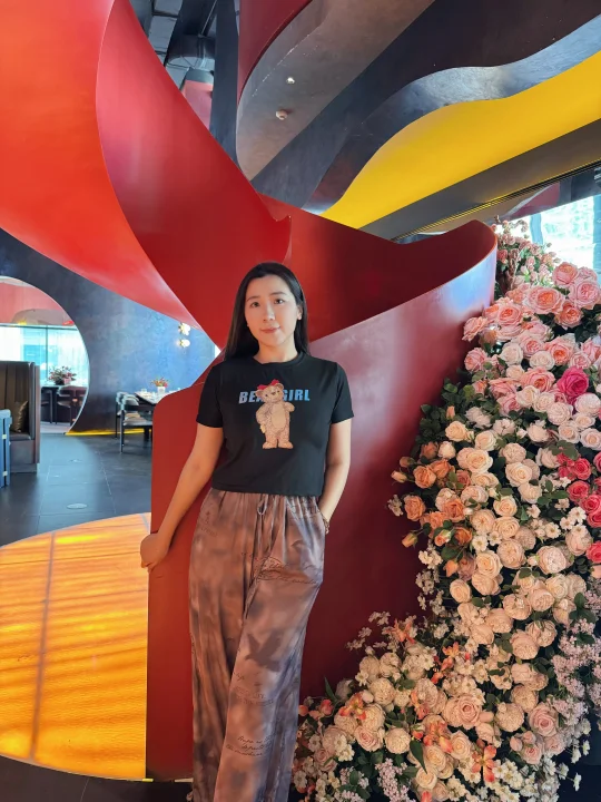 绝了‼️三里屯这家法式小酒馆浪漫到犯规