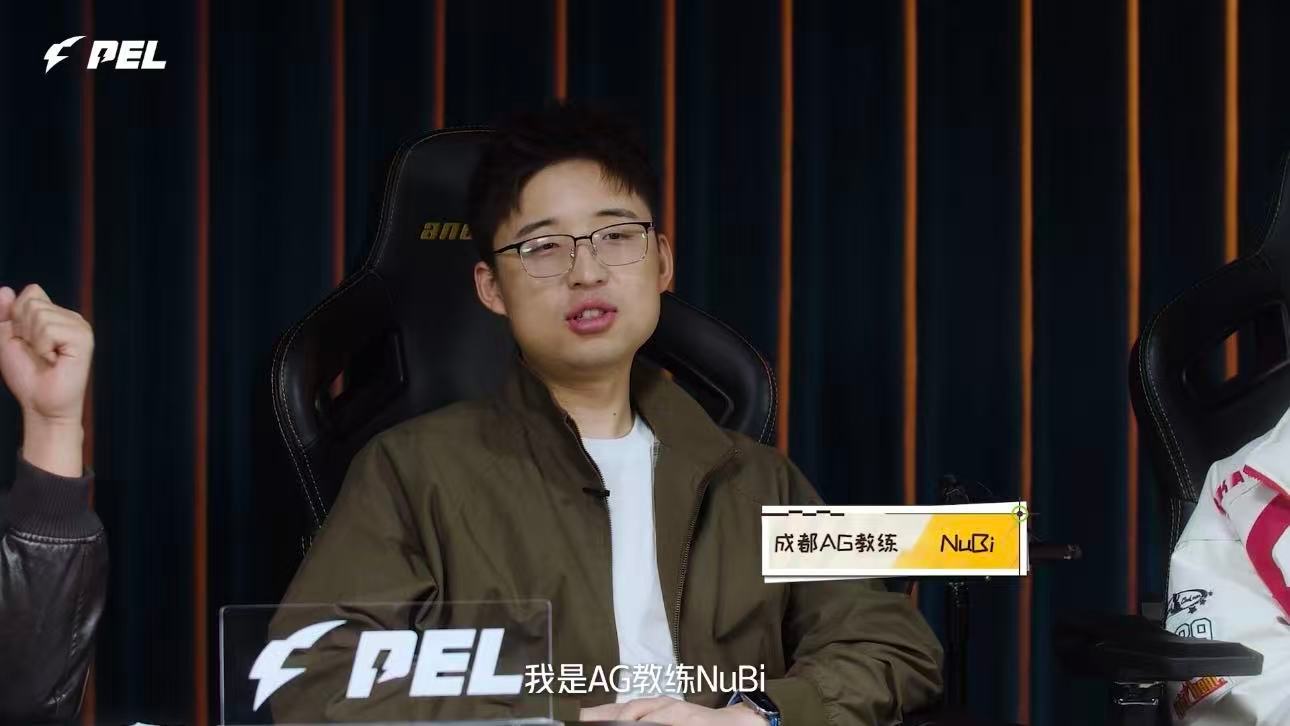 AG花花成绩证明一切 第二期播客精彩来袭，AG教练NuBi与选手花花畅聊赛场过往