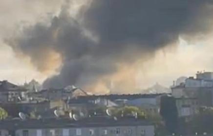 很多人好奇，俄罗斯天天空袭乌克兰，但是为什么乌克兰依旧是一副“不痛不痒”的样？说