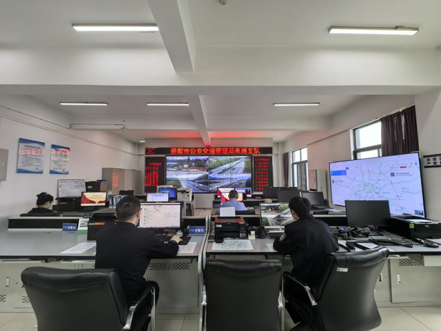 返程高峰将至，贵阳高速交警发布安全出行提示