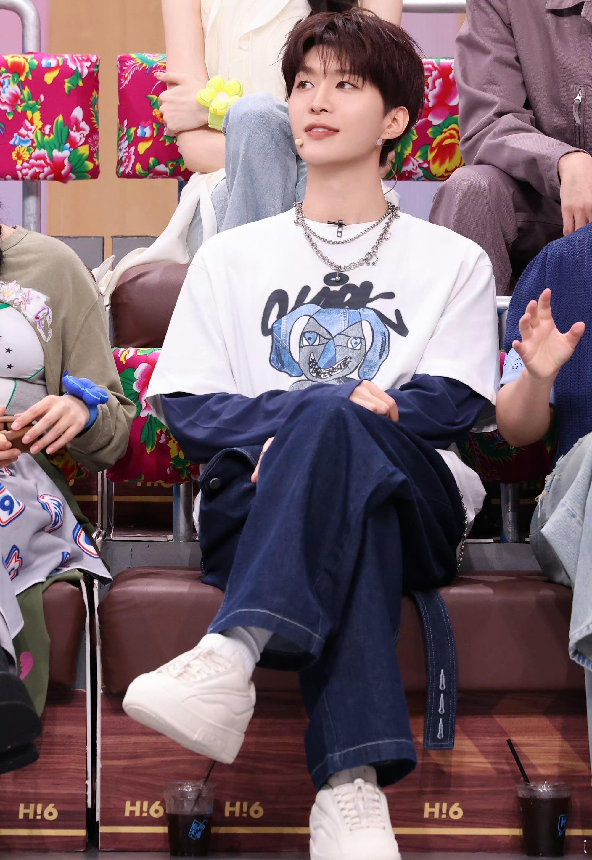 你好星期六 可盐可搞笑，可燃可呆萌，范丞丞也太有魅力了范丞丞和魏哲鸣燃起来了范丞