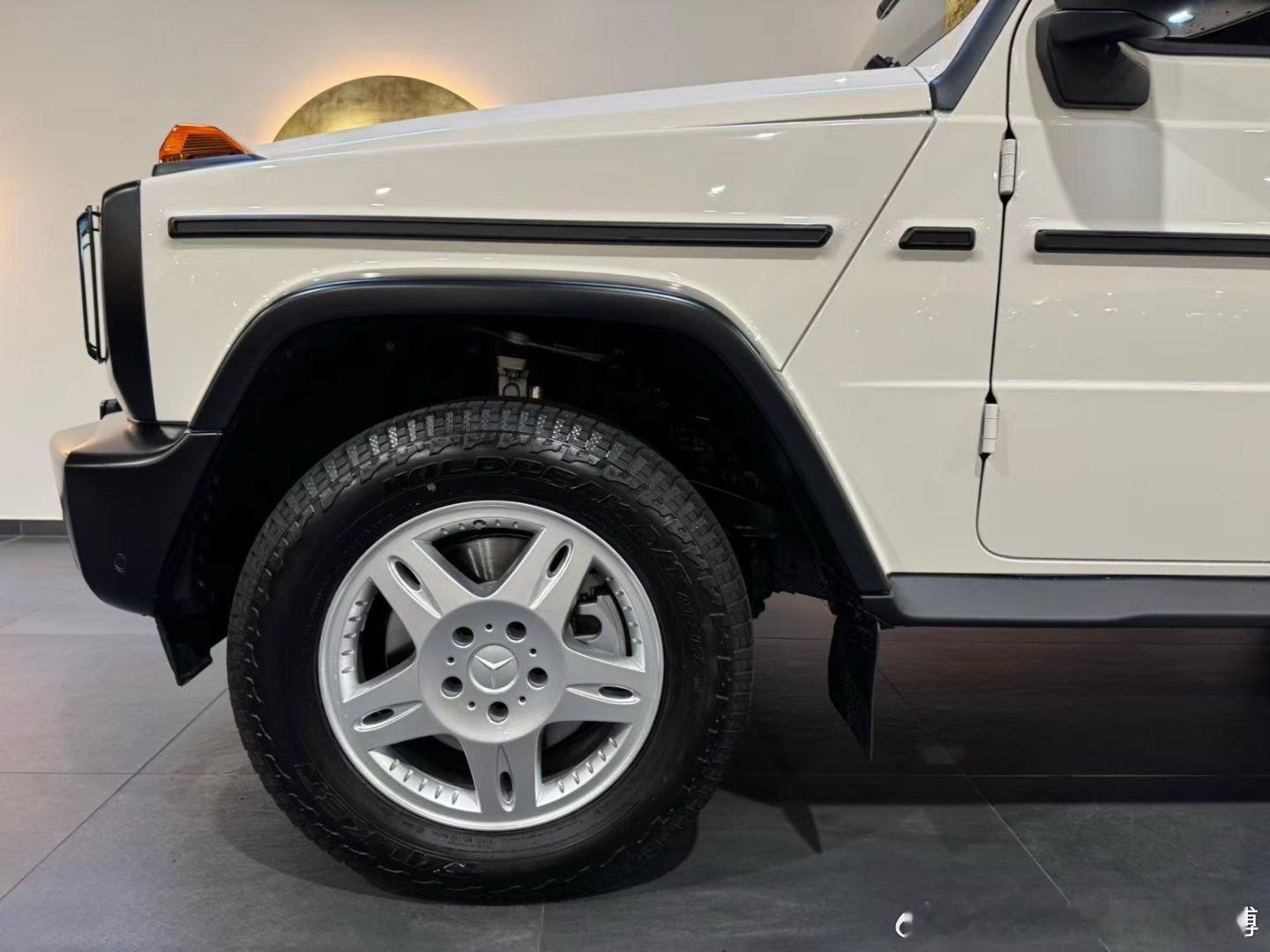 1980s新增 汽油 欧规G500 一台，奶油白配色，喜欢您来