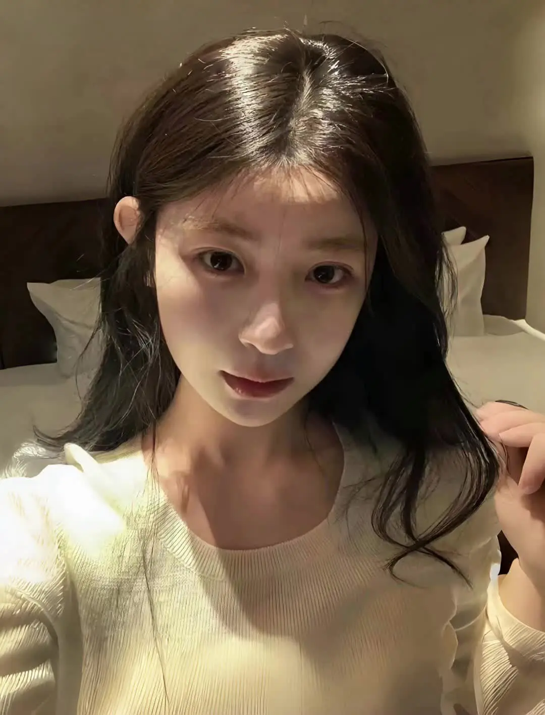 你的心 可以回到第一次见我那么真吗