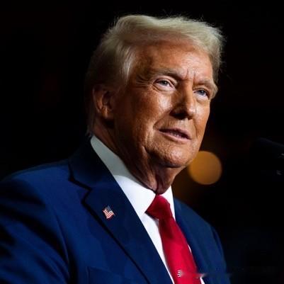 突发新闻：

特朗普在包括沙特阿拉伯在内的几个中东国家的请求下，取消了对伊朗的计
