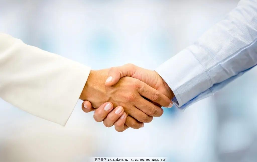 美国对华政策现反差：政客强硬喊话，资本看得更清
 
最近美国在对华关税上的操作，